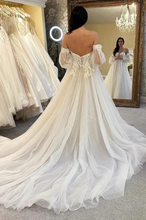 Ivory Tulle A-line Sweetheart Neck Wedding Dresses With Lace Appliques, SW655