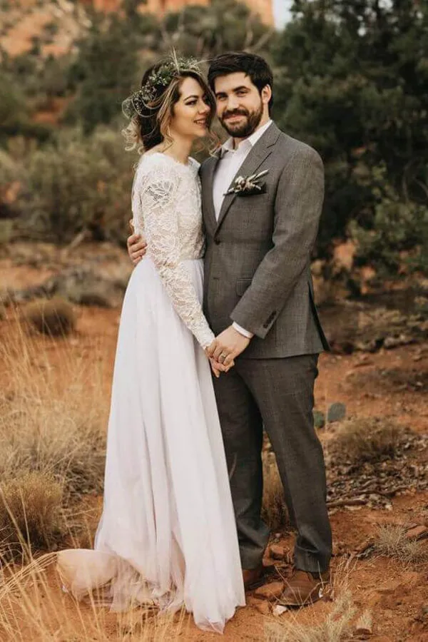 Modest Bohemian White Tulle & Lace Long Sleeve Beach Wedding Dresses, SW402